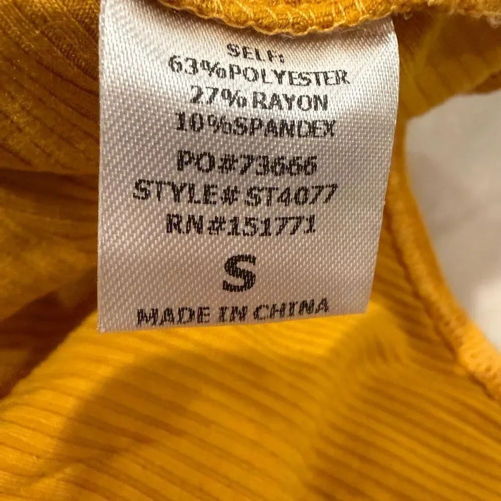 Le Lis Collection Mustard Yellow Ribbed Ruffle Strap Bodysuit Size Small - Picture 4 of 7